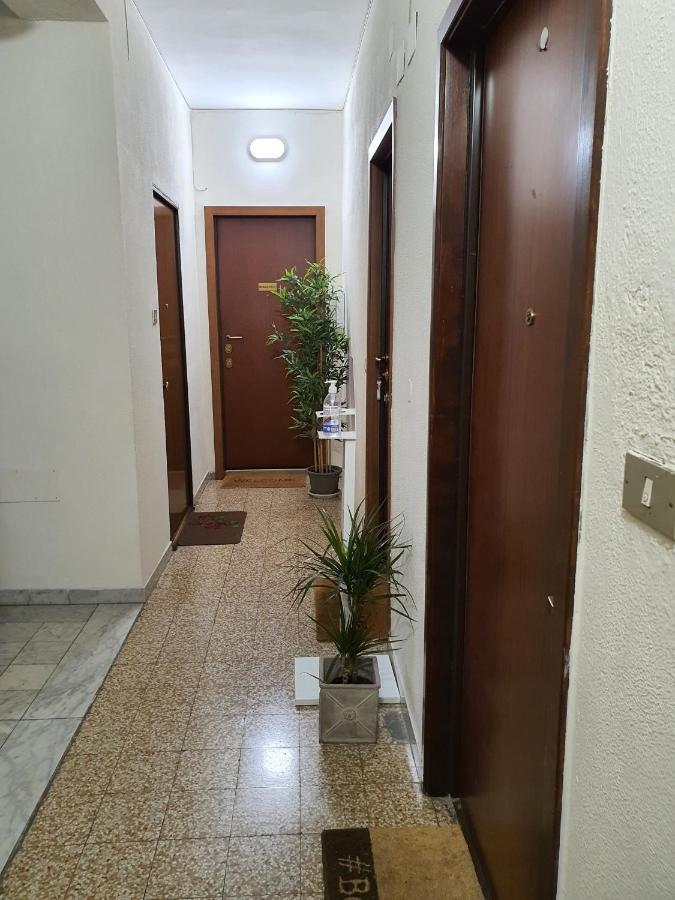 Cristel Apartment - 15 Min Da Milano - Parcheggio - Mono 2 Cormano Ngoại thất bức ảnh